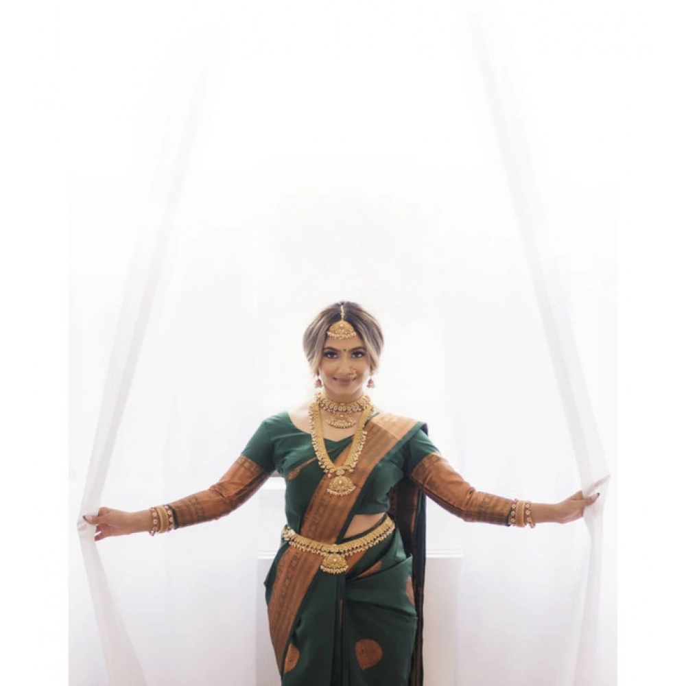 Generic Women's Litchi silk Printed Saree With Unstitched Blouse (Green) - Image 3