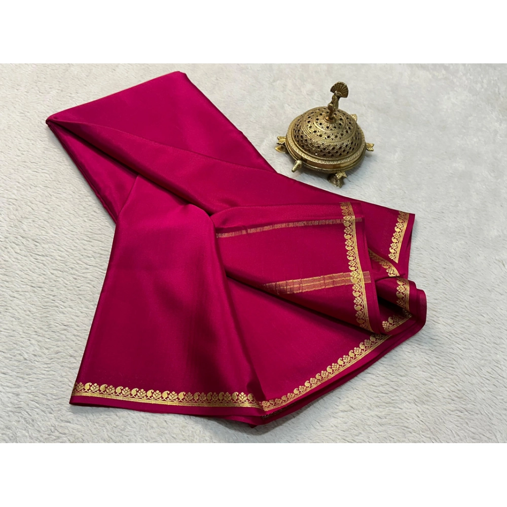Generic Women's Crepe Chit Pallu Solid Saree With Unstitched Blouse 5.5Mtr (Pink) - Image 2