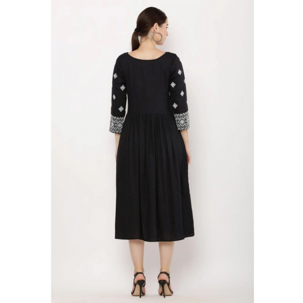Generic Women's Casual Rayon 3-4th Sleeves Kurti (Black) - Image 3