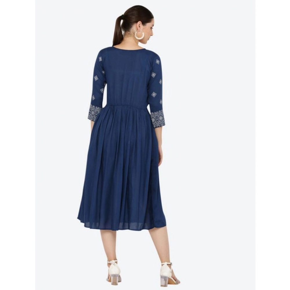 Generic Women's Casual Rayon 3-4th Sleeves Kurti (Blue) - Image 4