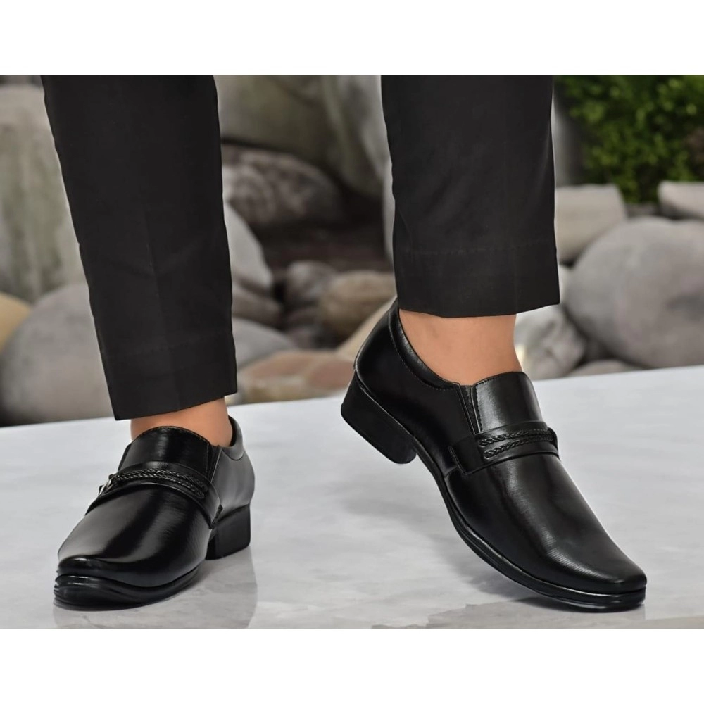 Generic Men's Faux Leather Formal Shoes (Black) - Image 5