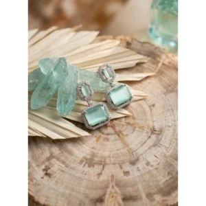 Generic Women's Brass Silver Plated Drop Earrings (Turquoise)