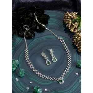 Generic Women's Brass Silver Plated Necklace set (Green)